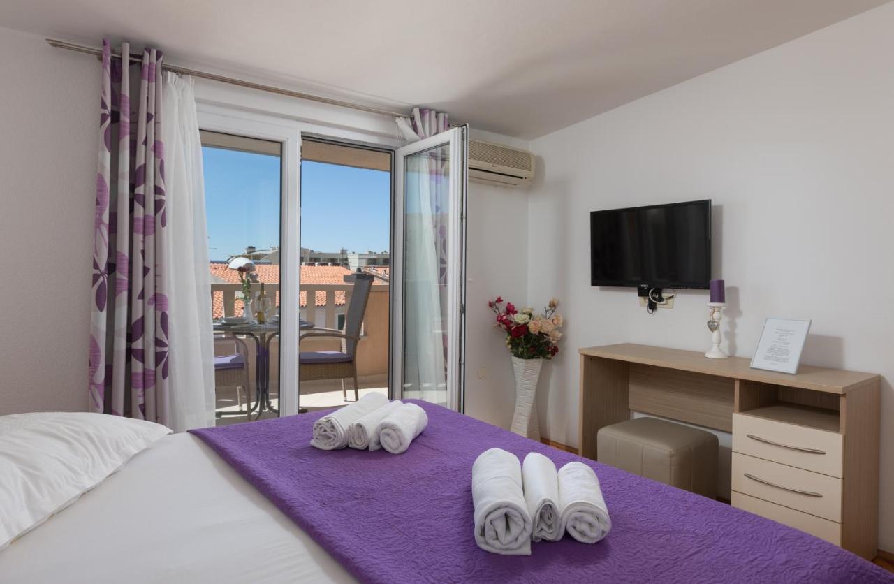 Apartments Petrovic Makarska Exterior photo