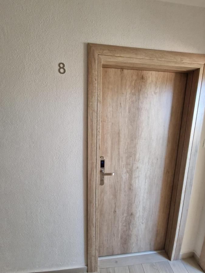 Apartments Petrovic Makarska Exterior photo